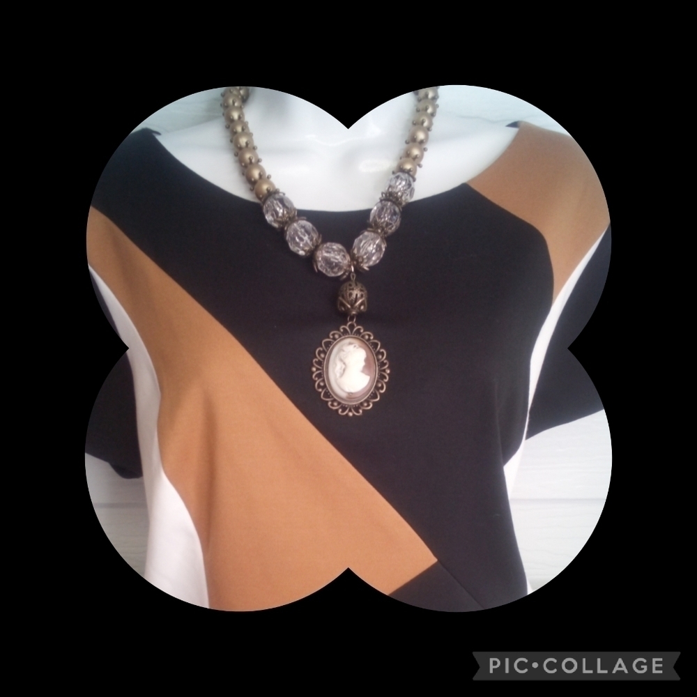 Vintage Style Cameo Necklace